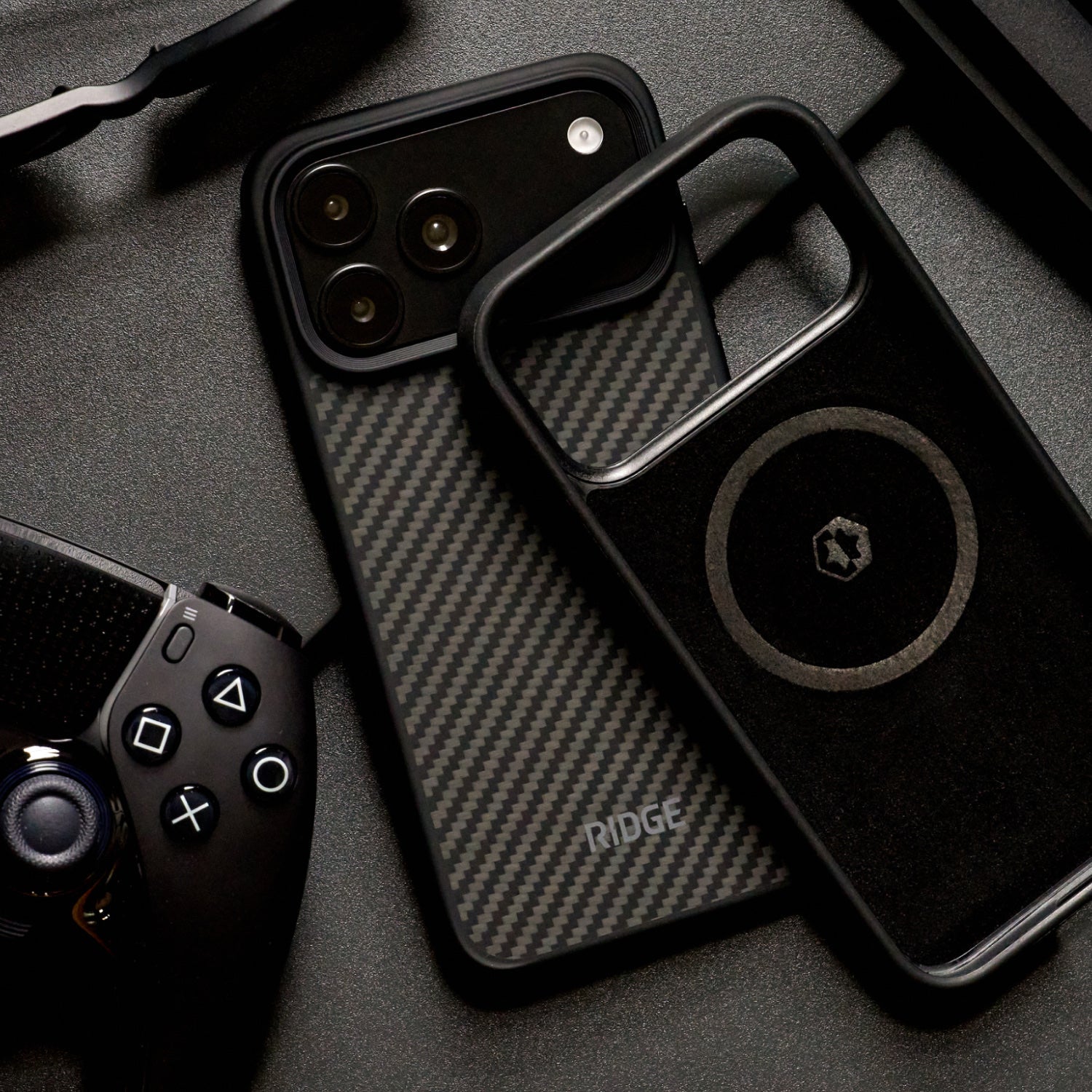 Ridge Phone Case - iPhone 18 Pro - Carbon